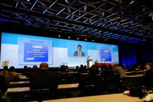 Presenting the One Port technique using SPIDER Technology at IFSO 2014 in Montreal, Canada.